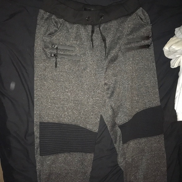 Joggers - Picture 1 of 1
